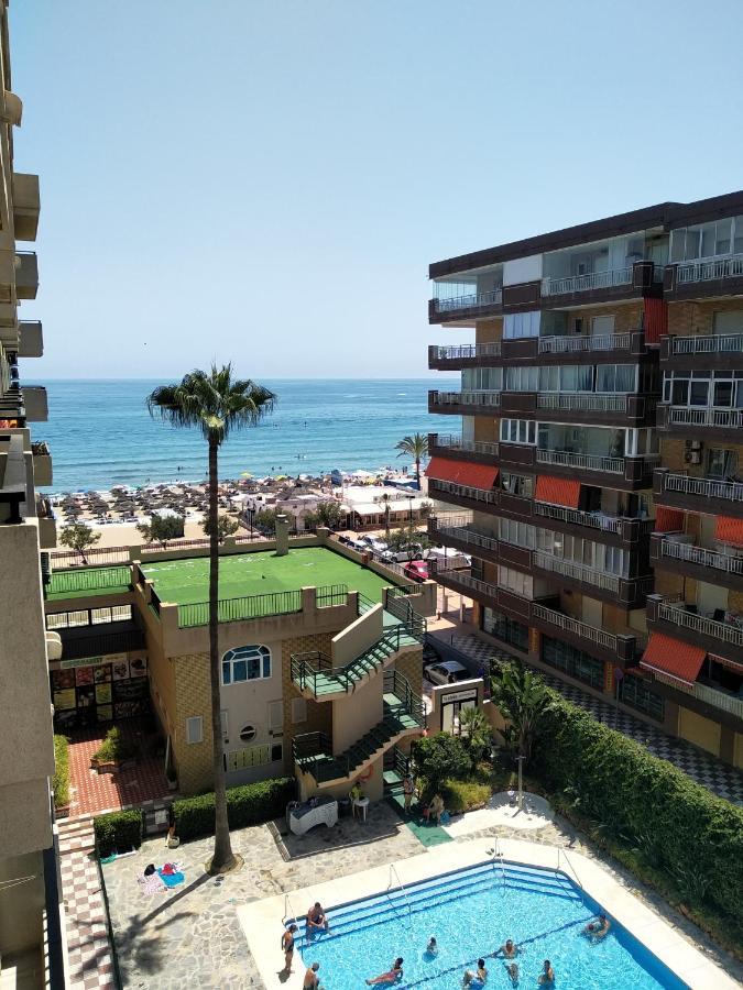 Apartamento Ronda 4 Boliches Primera Linea De Playa Fuengirola Dış mekan fotoğraf